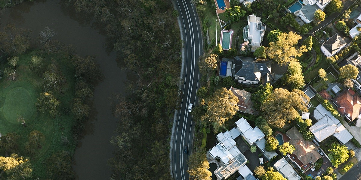 National home value index rises at its fastest pace in 32 years